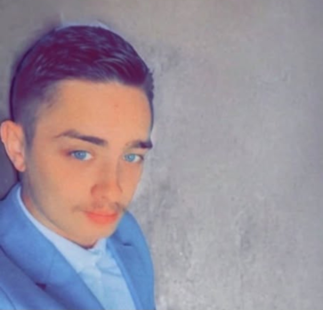 Medi, 23 ans, Lesbois