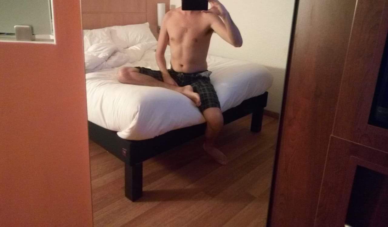 Léon, 41 ans, Laval